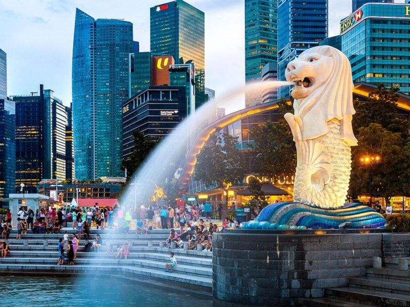 Menikmati Pesona Merlion Park: Ikon Singapura yang Wajib Dikunjungi!